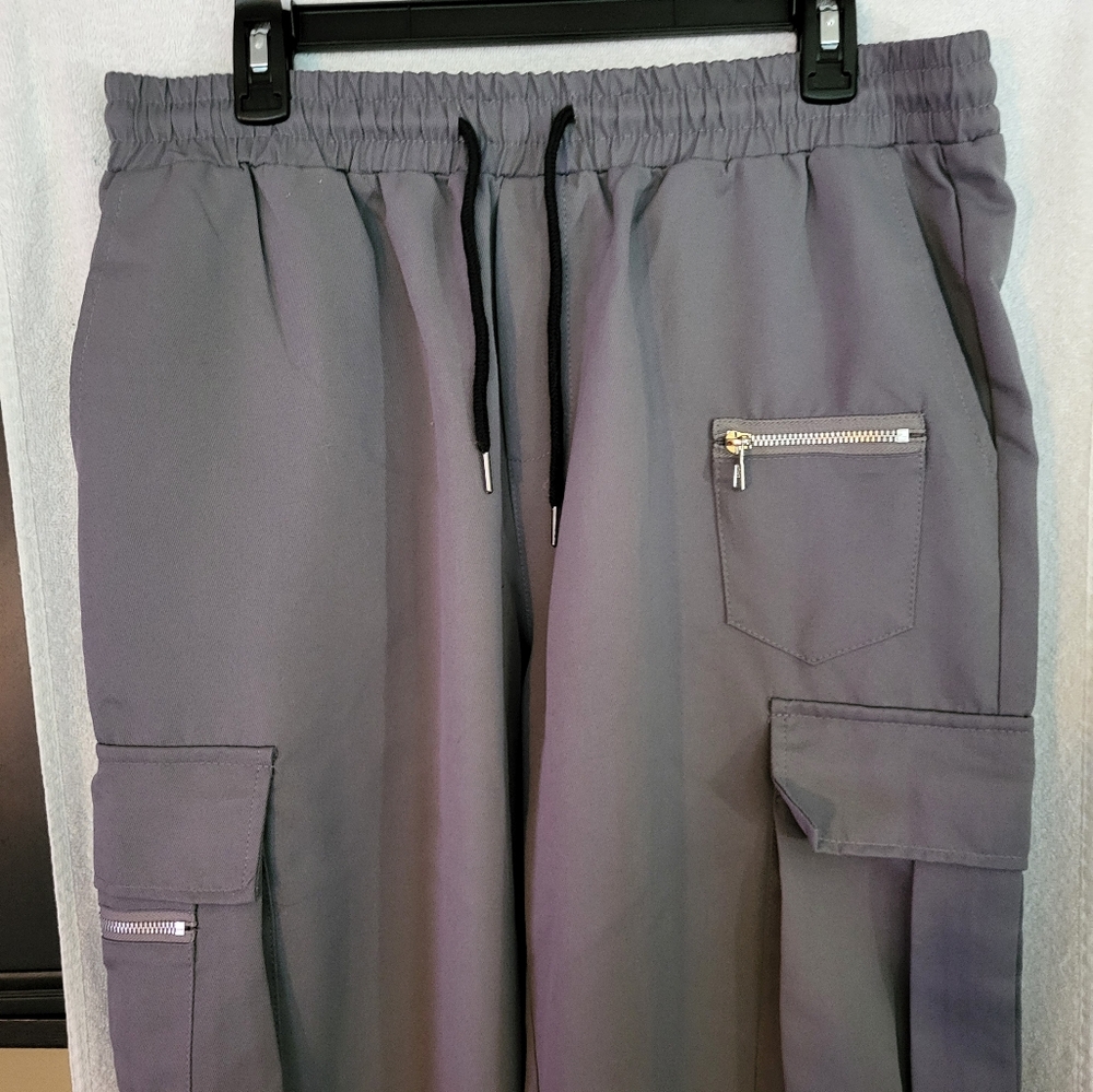 Manfinity cargo pants. Size XL - Picture 7 of 7